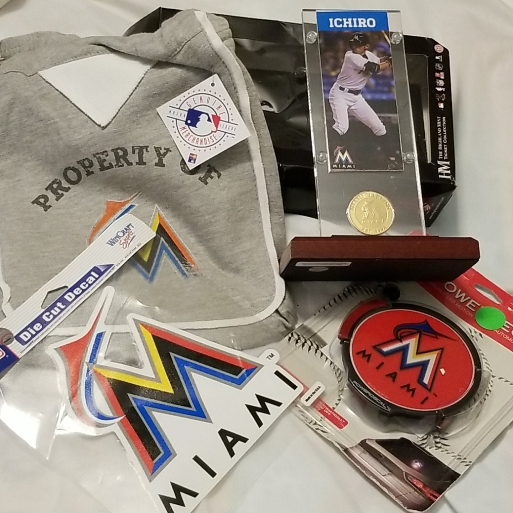 Miami Marlins fan pack bag light up decal ticket
